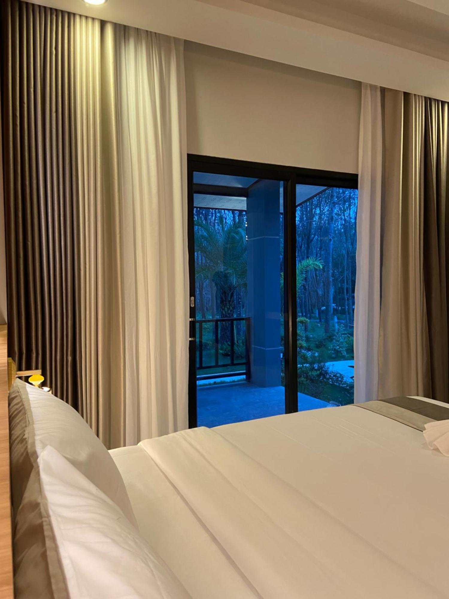 Hotel The Cushty Days Lanta Ko Lanta Esterno foto